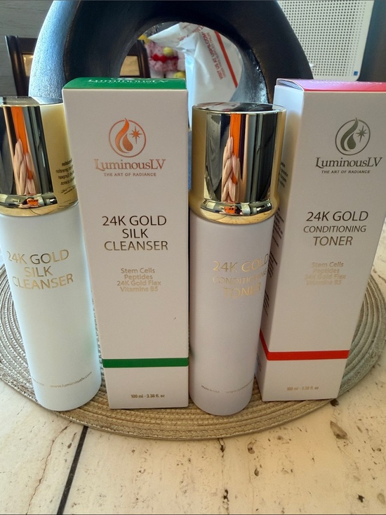 Other - 24K Gold Silk Cleanser & Conditioning Toner - Luminous Lv Set